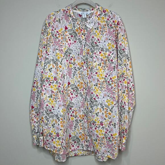 Old Navy Tops - Old Navy The Classic Shirt Floral Print Button Down Shirt Size XXL Tall